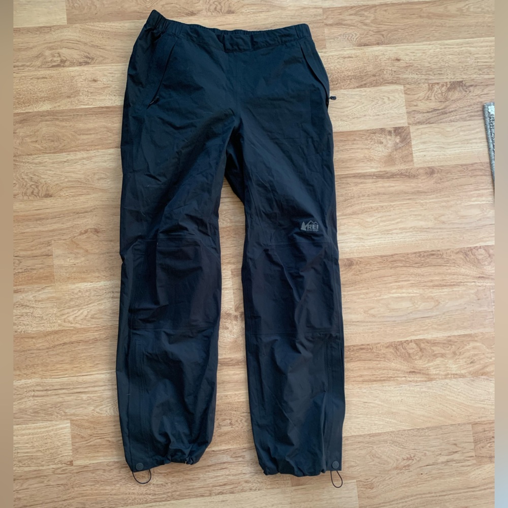 REI snow pants